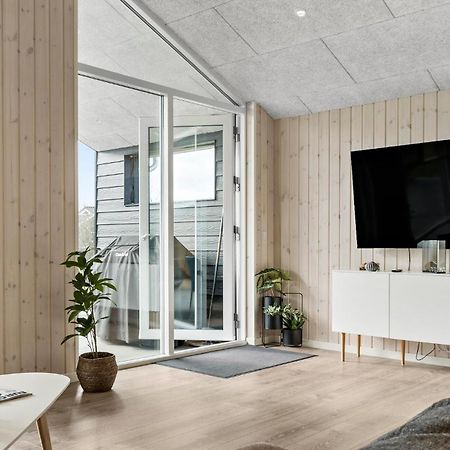 Beautiful Home In Tarm With Sauna ภายนอก รูปภาพ