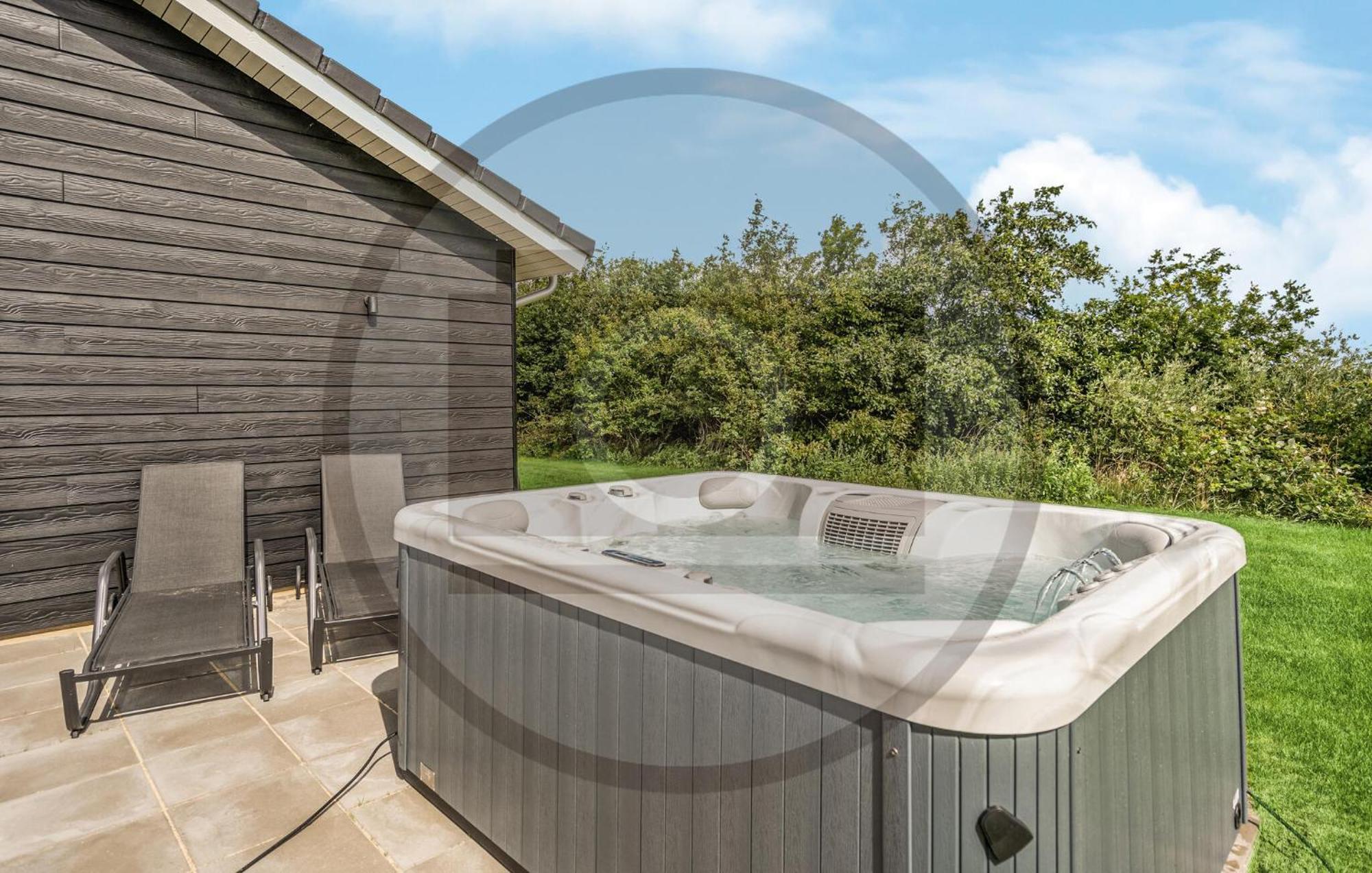 Beautiful Home In Tarm With Sauna ภายนอก รูปภาพ