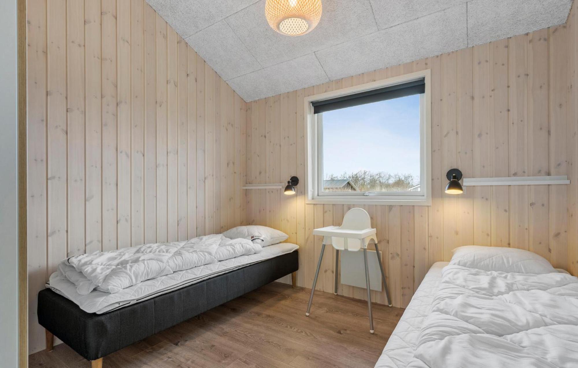 Beautiful Home In Tarm With Sauna ภายนอก รูปภาพ