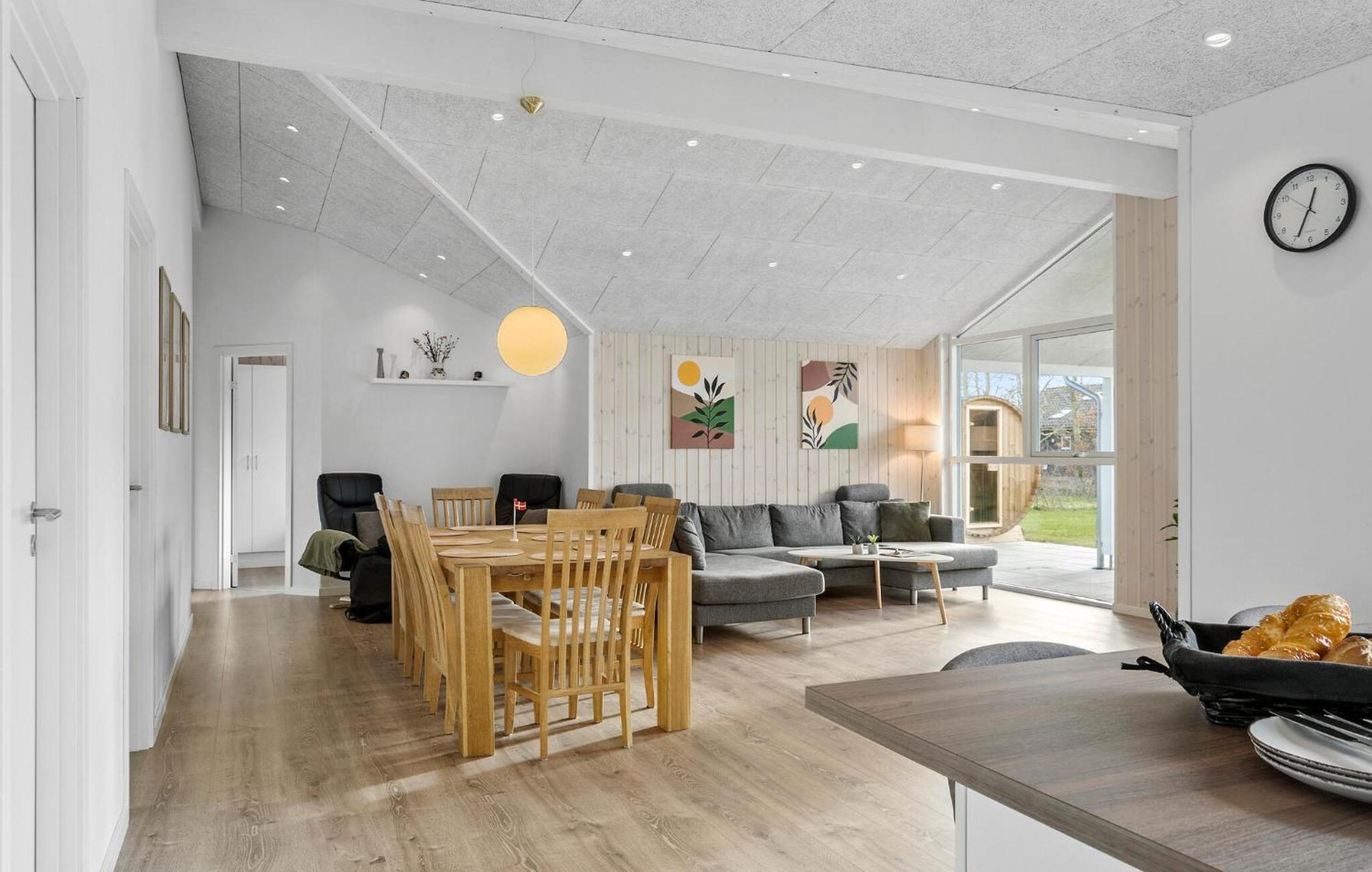 Beautiful Home In Tarm With Sauna ภายนอก รูปภาพ