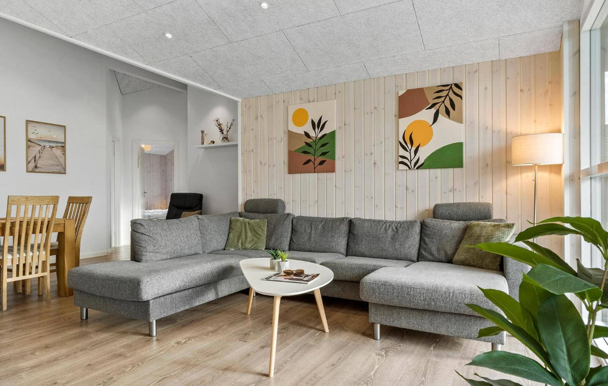 Beautiful Home In Tarm With Sauna ภายนอก รูปภาพ