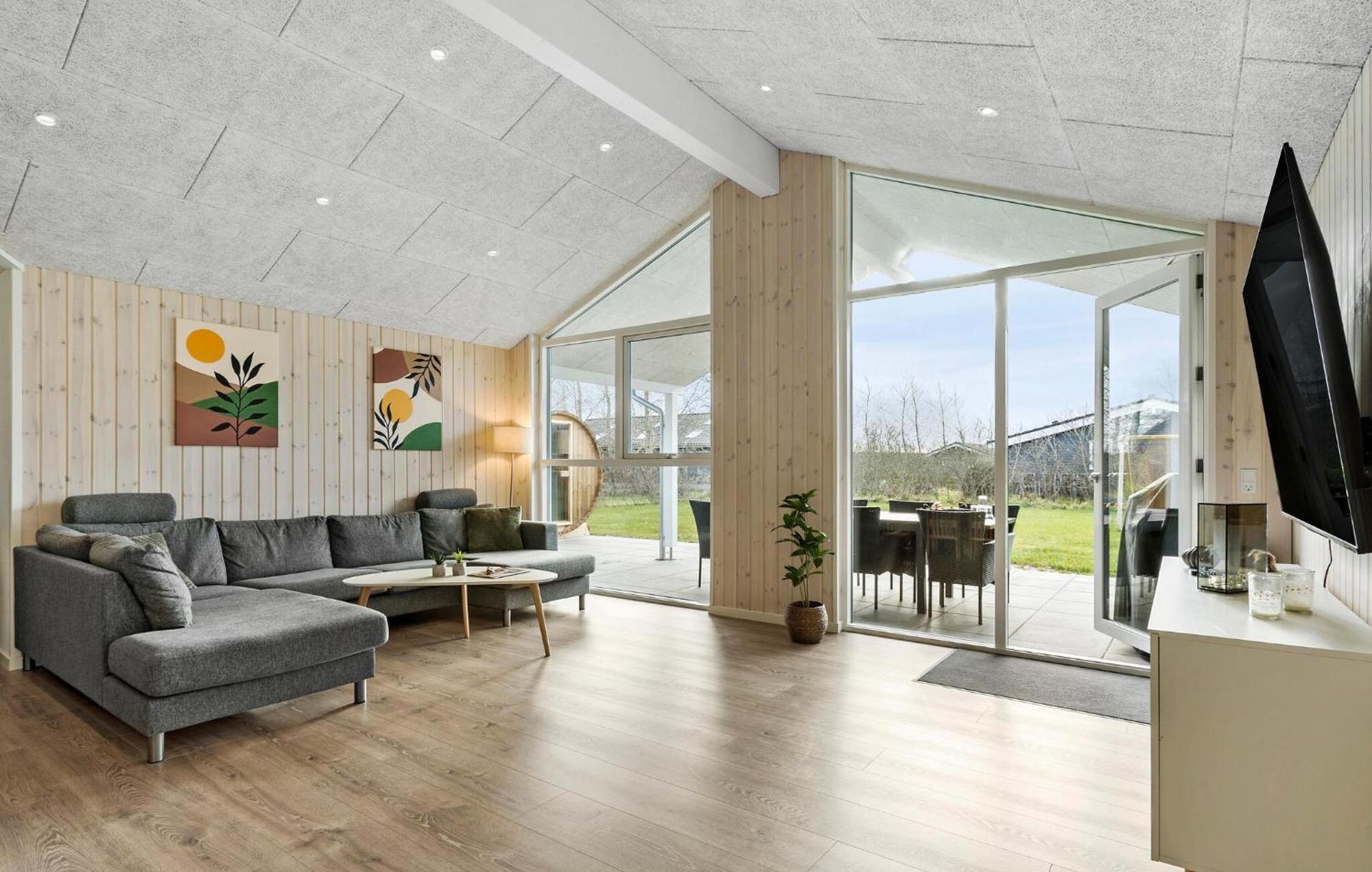 Beautiful Home In Tarm With Sauna ภายนอก รูปภาพ